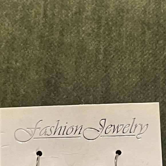 Vibrant Abstract Round Shell Earrings - Picture 2 of 11